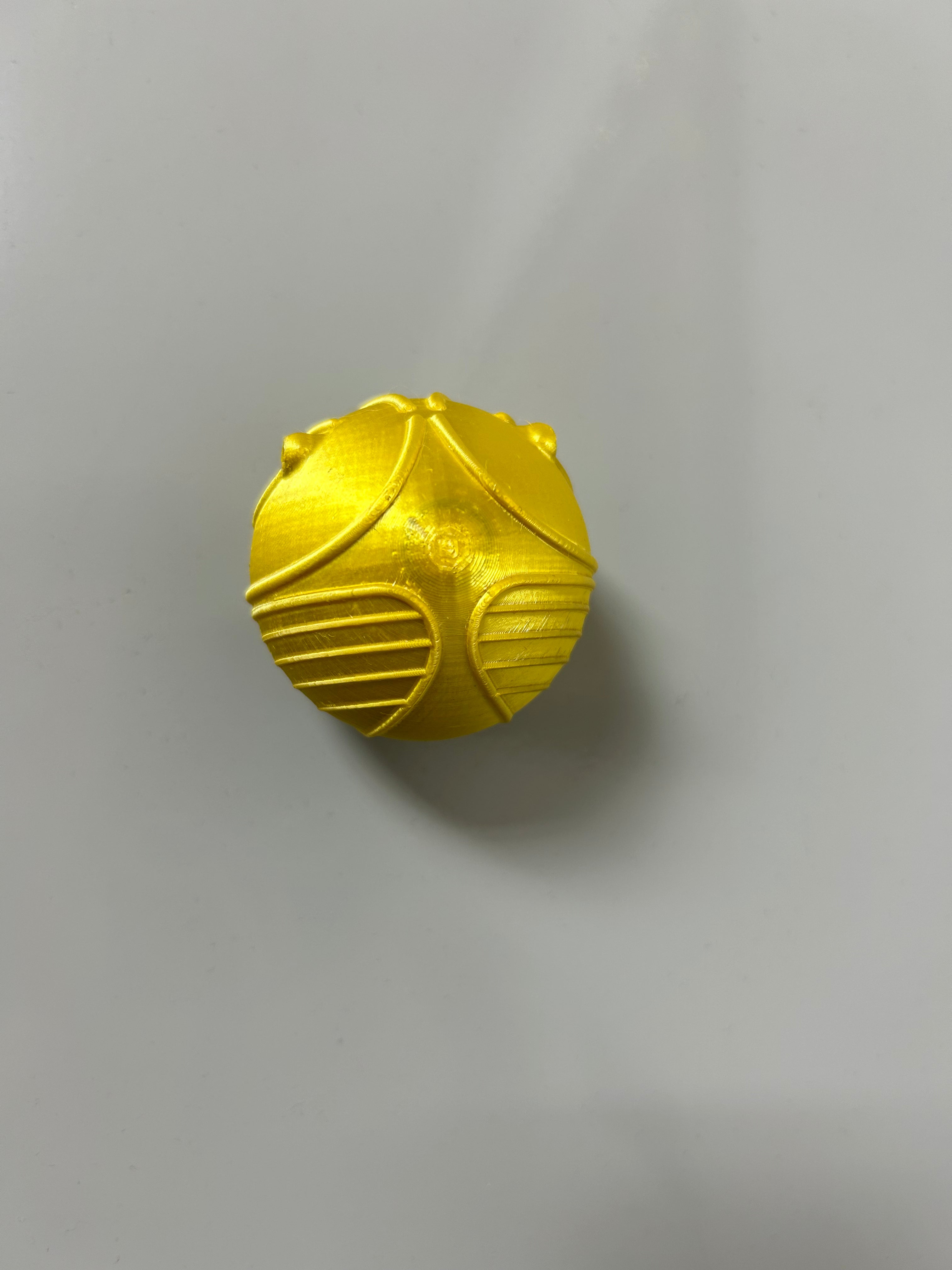 Golden snitch lamp （with battery)